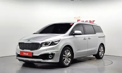 Kia Canival · 2015 год