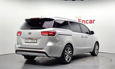 Kia Canival 2015, 117989 км, за 4923.2 USD