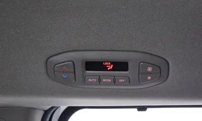 Kia Canival 2015, 117989 км, за 4923.2 USD - фото 18