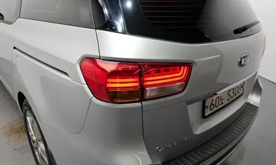 Kia Canival 2015, 117989 км, за 4923.2 USD - фото 23