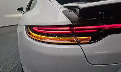 Porsche Panamera 2021, 106056 км, за 51442.32 USD - фото 23