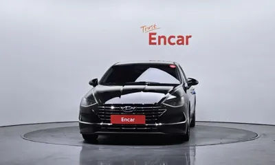 Hyundai Sonata 2021, 80648 км, за 12046.62 USD