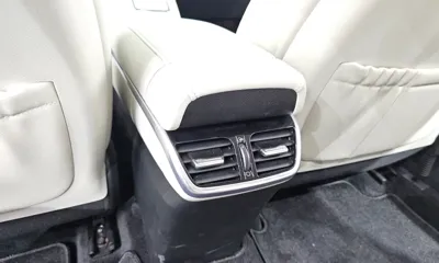 Hyundai Grandeur 2022, 85582 км, за 36172.42 USD - фото 31