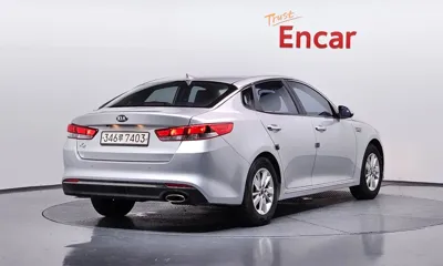 Kia K5 2016, 181415 км, за 3875.46 USD