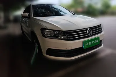 Volkswagen Lavida 2015, 132900 км, за 3731 USD