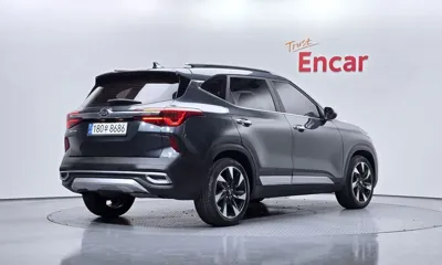 Kia Seltos 2022, 88212 км, за 11826.89 USD