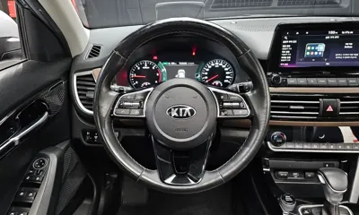 Kia Seltos 2022, 88212 км, за 11826.89 USD - фото 13