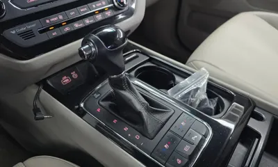 Kia Canival 2016, 166749 км, за 5665.17 USD - фото 9