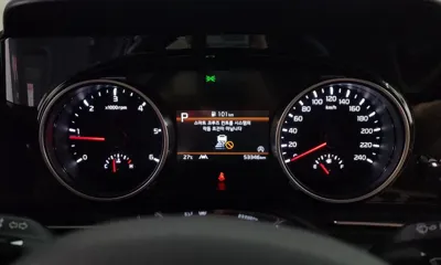Kia Canival 2023, 53346 км, за 17001.44 USD - фото 8