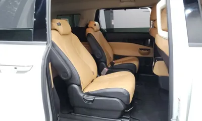 Kia Canival 2023, 53346 км, за 17001.44 USD - фото 11
