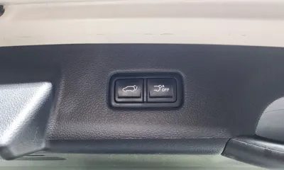 Kia Canival 2023, 53346 км, за 17001.44 USD - фото 17
