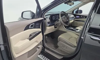 Kia Canival 2023, 59442 км, за 20808.72 USD - фото 10