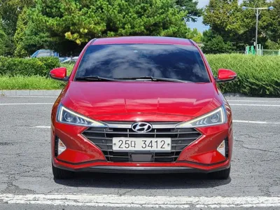 Hyundai Avante 2019, 55800 км, за 7748.34 USD