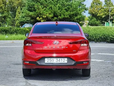 Hyundai Avante 2019, 55800 км, за 7748.34 USD