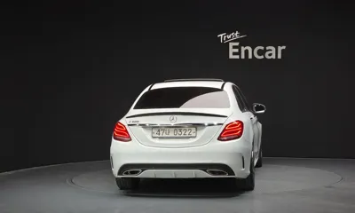 Mercedes-Benz C-Class 2017, 129184 км, за 9264.89 USD