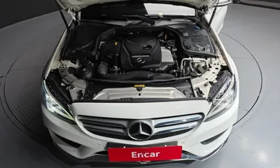 Mercedes-Benz C-Class 2017, 129184 км, за 9264.89 USD - фото 6