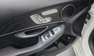Mercedes-Benz C-Class 2017, 129184 км, за 9264.89 USD - фото 14