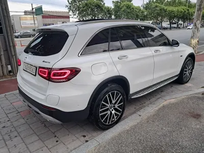 Mercedes-Benz GLC-Class 2021, 83235 км, за 21655.51 USD