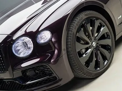 Bentley Flying Spur 2022, 66000 км, за 283690.79 USD