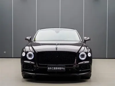 Bentley Flying Spur 2022, 66000 км, за 283690.79 USD