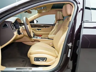 Bentley Flying Spur 2022, 66000 км, за 283690.79 USD - фото 10
