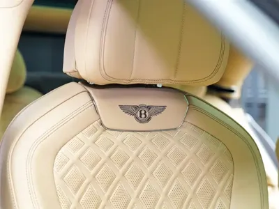 Bentley Flying Spur 2022, 66000 км, за 283690.79 USD - фото 16