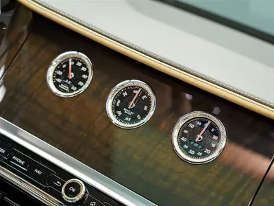 Bentley Flying Spur 2022, 66000 км, за 283690.79 USD - фото 22