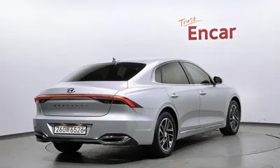 Hyundai Grandeur 2021, 261648 км, за 7155.87 USD