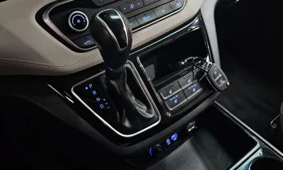 Hyundai Starex 2021, 89100 км, за 19491.24 USD - фото 9