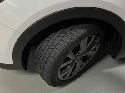 Hyundai Santafe 2017, 140000 км, за 9116.36 USD