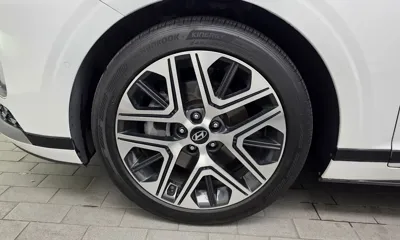 Hyundai Grandeur 2023, 49997 км, за 19404.82 USD