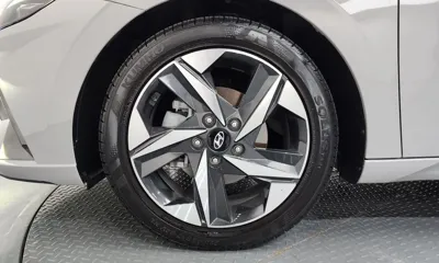 Hyundai Avante 2021, 63719 км, за 11831.24 USD