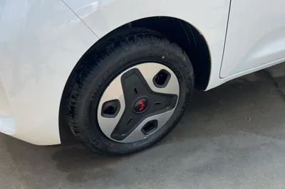 Wuling Zhiguang New Energy 2025, 100 км, за 9530 USD - фото 10