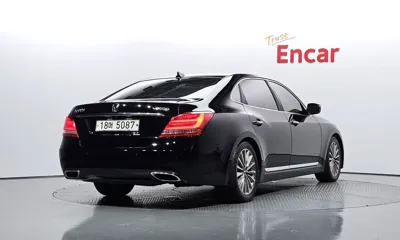 Hyundai Equus 2014, 258123 км, за 3547.03 USD