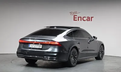 Audi A7 2020, 52743 км, за 29878.39 USD