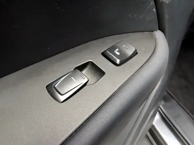 KG_Mobility_Ssangyong Rexton 2019, 107870 км, за 245.03 USD - фото 15