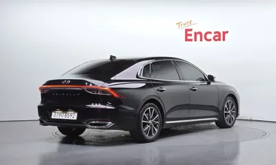 Hyundai Grandeur 2022, 62313 км, за 15367.58 USD