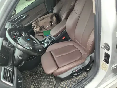 BMW 1 Series 2019, 64400 км, за 7186.13 USD - фото 16