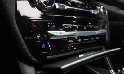 Ford Explorer 2021, 31025 км, за 20611.79 USD - фото 32