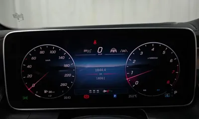 Mercedes-Benz GLC-Class 2025, 18061 км, за 41634.18 USD - фото 8