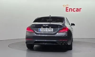 Genesis G70 2018, 85196 км, за 12176.85 USD