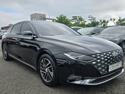 Hyundai Grandeur 2020, 208100 км, за 8450.88 USD