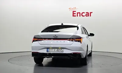 Hyundai Avante 2021, 20498 км, за 13784.95 USD