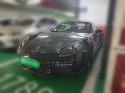 Porsche 718 · 2023 год