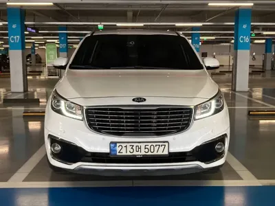 Kia Canival · 2017 год