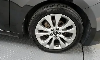 Hyundai Grandeur 2012, 142385 км, за 3875.46 USD