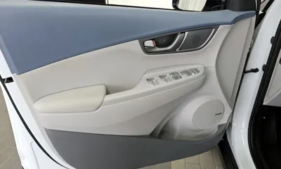 Hyundai Kona 2020, 66482 км, за 14886.56 USD - фото 24