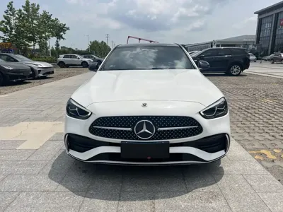Mercedes-Benz C-Class 2023, 30000 км, за 27741.12 USD