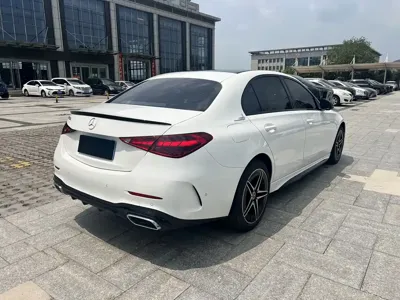 Mercedes-Benz C-Class 2023, 30000 км, за 27741.12 USD