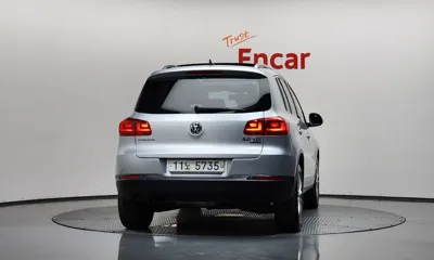 Volkswagen Tiguan 2015, 139901 км, за 5139.22 USD